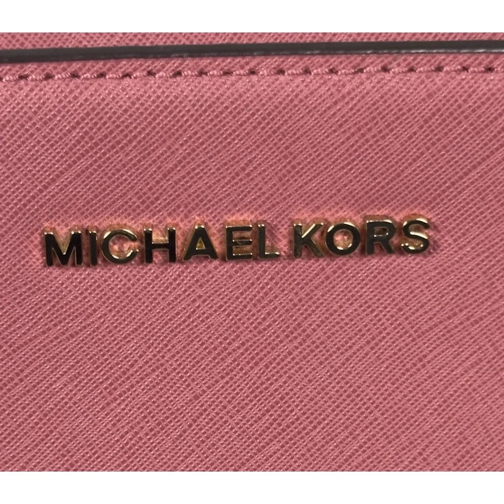 Michael Kors Selma Medium Messenger Bag Coral Pink Saffiano Leather